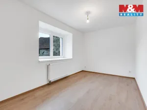 Prodej bytu 3+kk, Lochovice, 59 m2