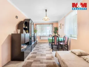 Prodej rodinného domu, Spomyšl, 350 m2