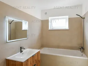 Prodej rodinného domu, Slaný, 156 m2