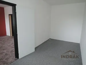 Pronájem bytu 2+1, Kopřivnice, Pod Zahradami, 44 m2