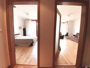 Pronájem bytu 2+kk, Praha - Smíchov, Štorkánova, 60 m2