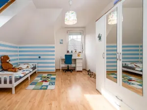 Prodej rodinného domu, Praha - Písnice, V zákopech, 294 m2