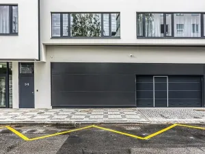 Pronájem bytu 1+kk, Praha - Karlín, Pobřežní, 31 m2