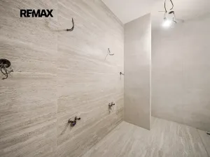 Prodej bytu 3+kk, Moravany, Květná, 79 m2