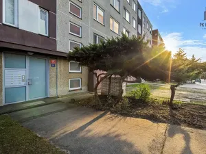 Prodej bytu 4+1, Praha - Černý Most, Šromova, 87 m2