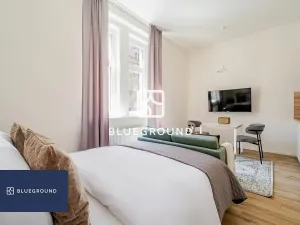 Pronájem bytu 1+kk, Praha - Bubeneč, Veletržní, 28 m2