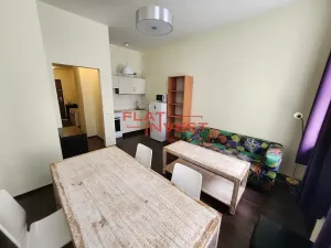 Pronájem bytu 2+kk, Praha - Holešovice, Kamenická, 42 m2