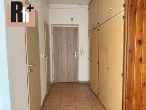 Prodej bytu 2+1, Ostrava, U Lesa, 52 m2