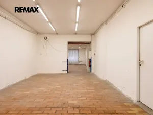 Pronájem výrobních prostor, Rudná, Masarykova, 1270 m2
