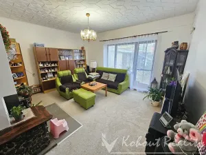 Prodej činžovního domu, Praha - Satalice, Bošínská, 195 m2