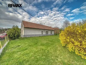 Prodej rodinného domu, Bečváry, 100 m2