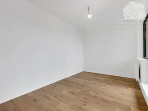 Prodej bytu 3+kk, Praha - Vysočany, Kolmá, 81 m2