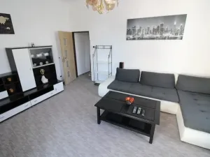 Pronájem bytu 2+1, Praha - Vinohrady, náměstí Jiřího z Lobkovic, 61 m2