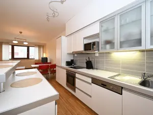 Pronájem bytu 2+kk, Praha - Karlín, Rohanské nábřeží, 77 m2