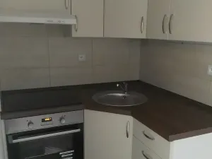 Pronájem bytu 2+kk, Praha - Smíchov, Radlická, 45 m2