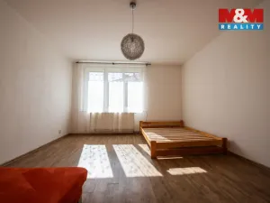 Pronájem bytu 2+1, Hradec Králové, Šimkova, 75 m2