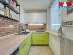 Prodej bytu 4+1, Plzeň - Severní Předměstí, Komenského, 79 m2