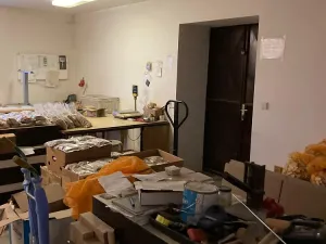 Pronájem skladu, Rynholec, 186 m2