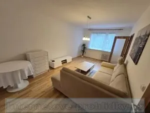 Pronájem bytu 2+1, Ústí nad Labem, Šrámkova, 60 m2