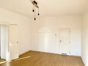 Pronájem bytu 2+kk, Plzeň, Dobrovského, 59 m2