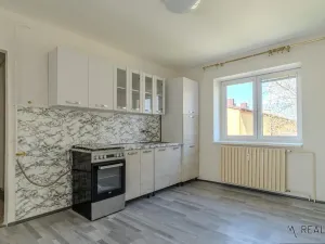 Pronájem bytu 2+1, Ostrava, Odborářská, 50 m2