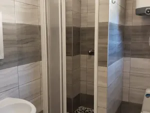 Pronájem pokoje, Olomouc, Horní náměstí, 70 m2