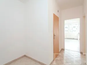 Pronájem bytu 2+kk, Praha - Vysočany, Pod Harfou, 48 m2