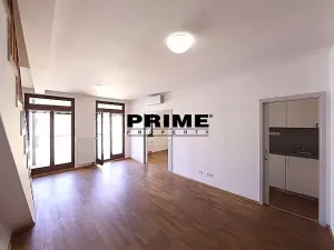 Pronájem kanceláře, Praha - Smíchov, Štefánikova, 168 m2