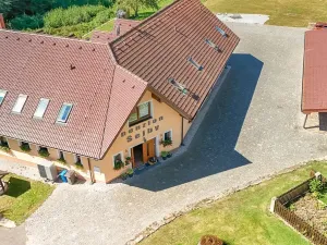 Prodej ubytování, Horní Stropnice, 700 m2