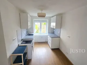 Pronájem bytu 1+1, Písek, Smetanovo nám., 38 m2