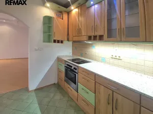 Prodej bytu 2+kk, Svitavy, Na Vějíři, 74 m2