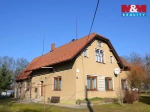 Prodej rodinného domu, Vestec, 349 m2