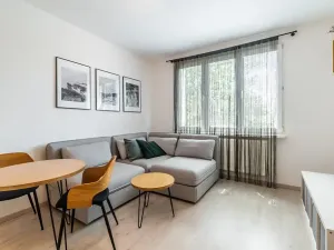 Pronájem bytu 2+kk, Praha - Kamýk, Zárubova, 39 m2