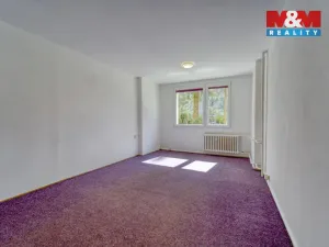 Pronájem bytu 2+1, Plzeň - Doubravka, Na Dlouhých, 58 m2