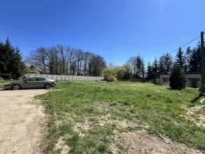 Prodej pozemku, Líšťany - Luhov, 1951 m2