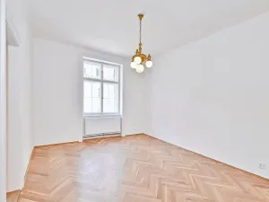 Pronájem bytu 3+1, Praha - Malá Strana, Karmelitská, 95 m2