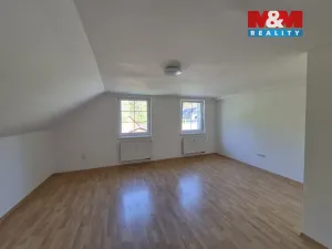 Pronájem bytu 3+1, Nový Bor - Janov, 90 m2