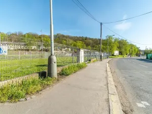 Pronájem komerčního pozemku, Praha - Braník, Pikovická, 542 m2