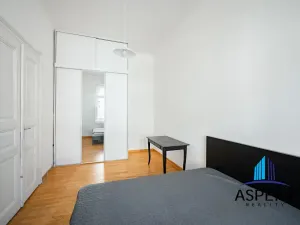 Pronájem bytu 3+1, Praha - Nové Město, Tyršova, 100 m2