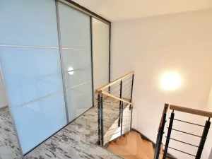Pronájem bytu 4+kk, Praha - Kbely, Pod Nouzovem, 114 m2