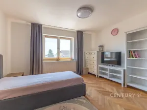 Prodej rodinného domu, Vojkovice, 180 m2