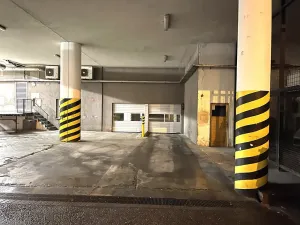 Pronájem garáže, Praha - Stodůlky, Petržílkova, 17 m2