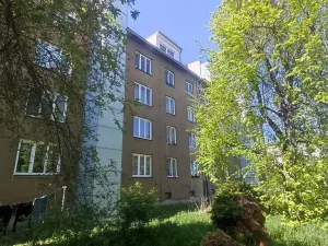 Prodej bytu 1+1, Praha - Strašnice, Ke Strašnické, 39 m2