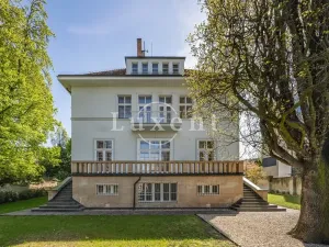 Prodej vily, Praha - Bubeneč, Heineho, 726 m2
