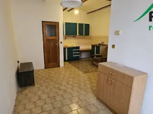 Prodej rodinného domu, Chodová Planá, 355 m2