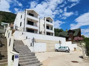 Prodej bytu 4+kk, Bijela, Černá Hora, 105 m2