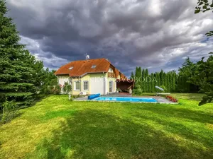 Prodej rodinného domu, Hostivice, náměstí Jana IV. z Dražic, 185 m2