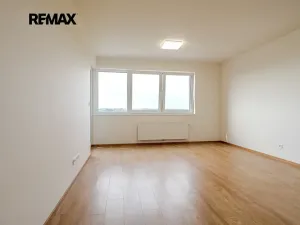 Pronájem bytu 2+kk, Praha - Kamýk, Zimova, 58 m2