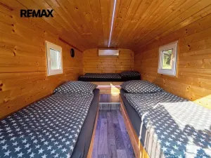 Prodej komerční nemovitosti, Chrášťany, 10917 m2