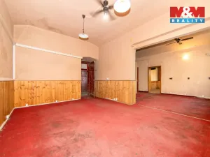 Prodej obchodního prostoru, Plzeň - Jižní Předměstí, Klatovská třída, 111 m2